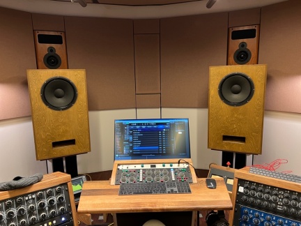 Tannoy York - V. Dzihan